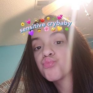 Meet your Posher, Zaira